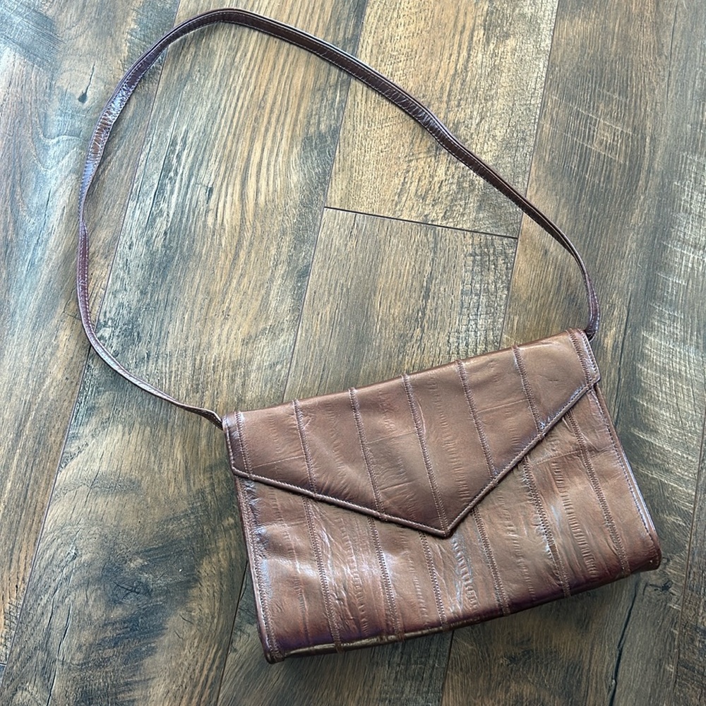 Vintage Metallic Shimmery Embossed Leather Envelope Crossbody Purse Large Clutch